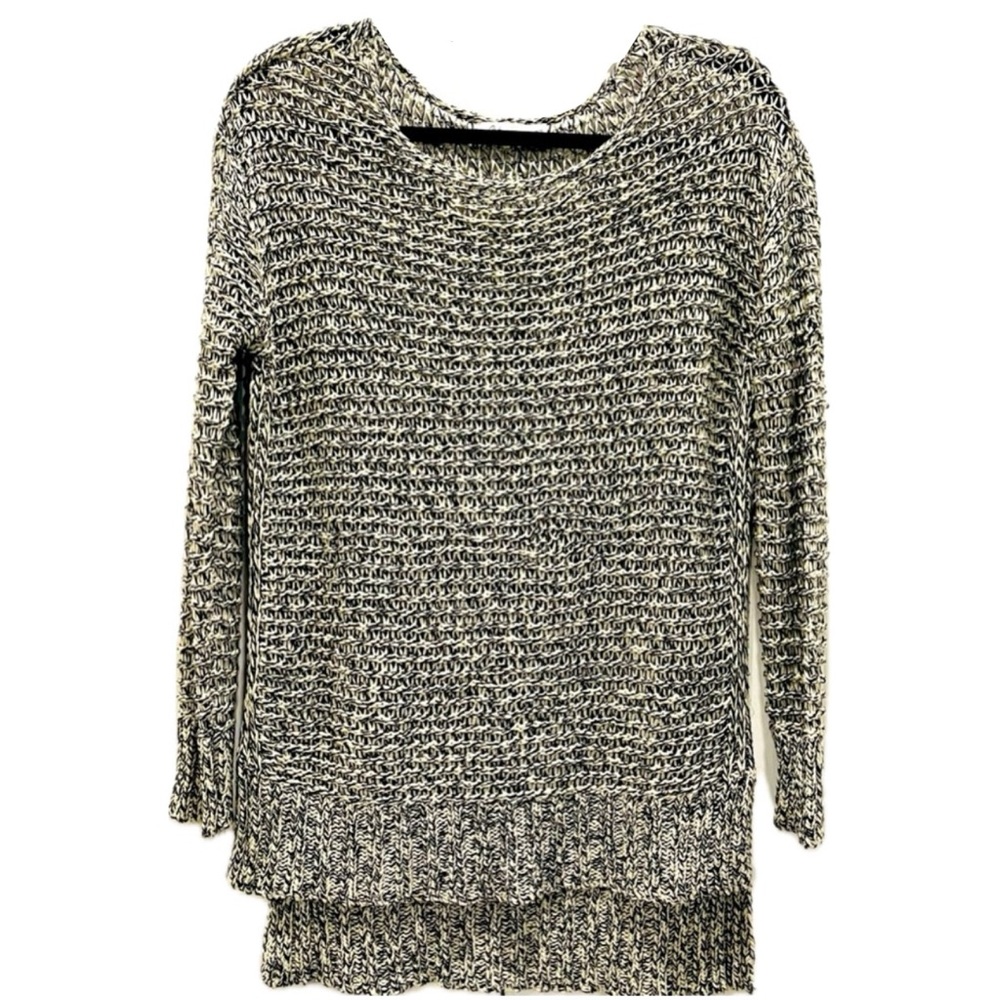 Sz.M-Airy Knitted Sweater